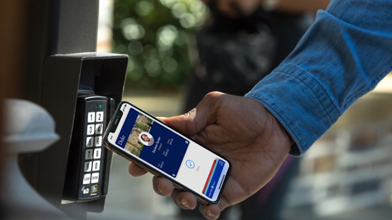 iphone id swipe