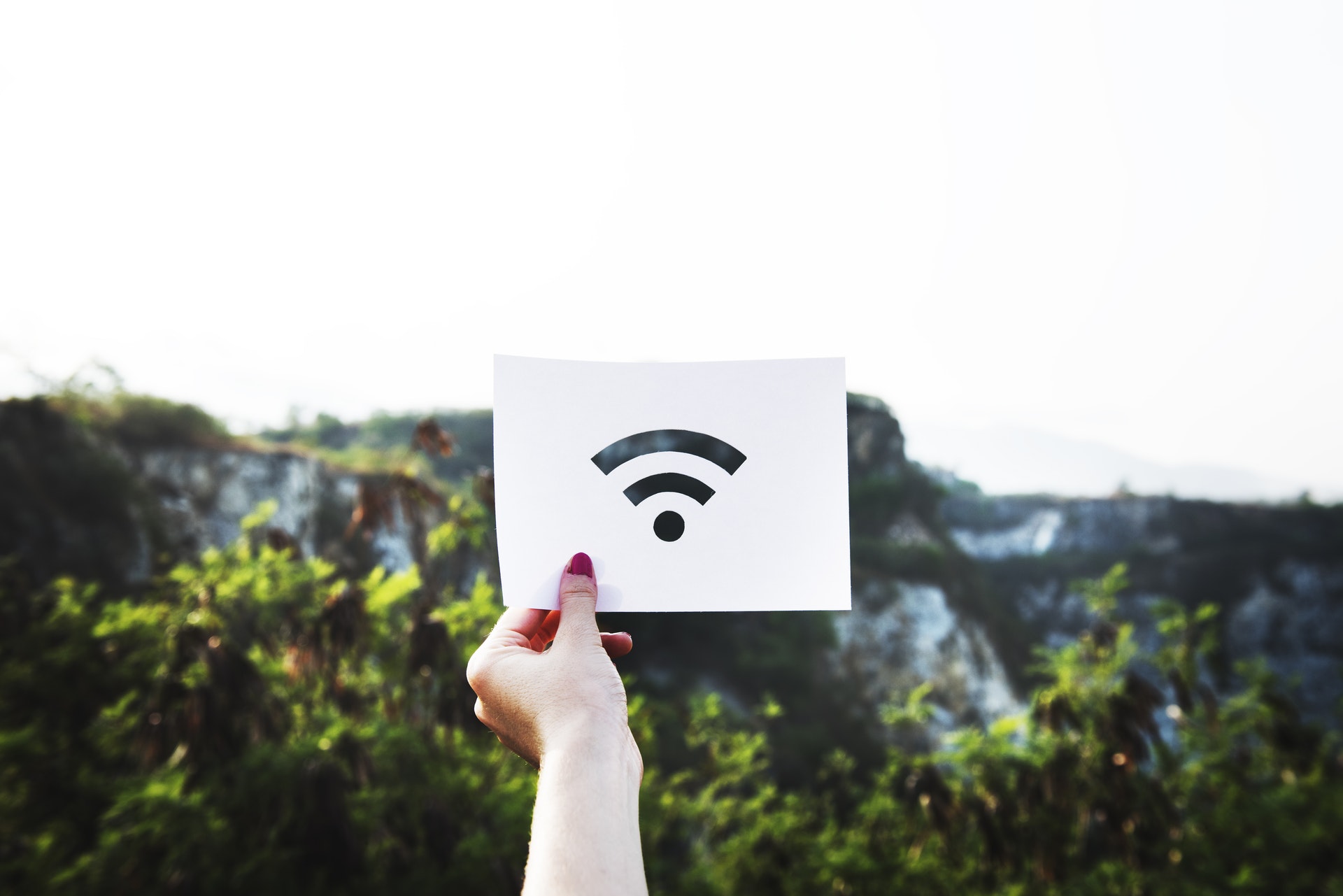 フリーWiFiを見つける最良手段