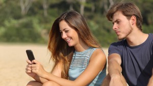 6 apps que tu novio no debe saber que tienes en tu smartphone