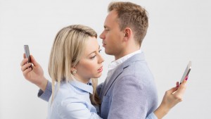 Cómo evitar que tu pareja lea tus mensajes de Whatsapp