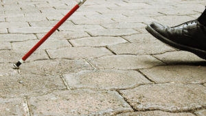 Las vibraciones que pueden acabar con los bastones para ciegos