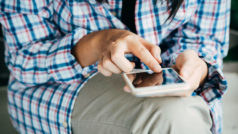 Smartphones: ¿cuáles son los riesgos de su uso?