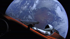 Falcon Heavy de SpaceX: Elon Musk pone un coche Tesla en órbita