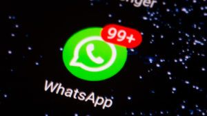 WhatsApp: cómo escuchar notas de voz sin que los demás lo sepan