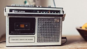 Cómo escuchar la radio FM en tu móvil