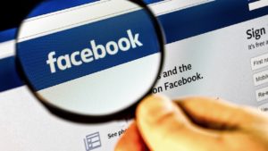 Facebook sigue pagando por los crímenes del pasado y continua bajo investigación judicial