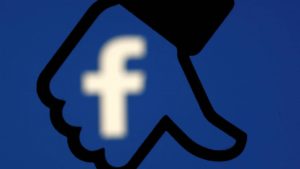 Ten cuidado si le has dado tu número de teléfono a Facebook, no puedes quitarlo y te pueden buscar por él