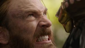 Chris Evans quiere pedirle a Marvel poder llevarse un traje entero del Capitán América