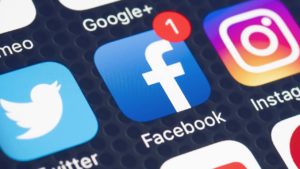 Cómo filtrar contenidos tóxicos en redes sociales