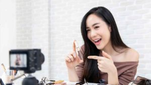 Youtube pronto te permitirá probar maquillaje con su nueva herramienta de Realidad Aumentada