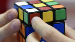 Este algoritmo resuelve un Cubo de Rubik mucho antes de que tú te pongas a ello