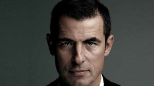 Netflix muestra primeras imágenes de su serie sobre Drácula