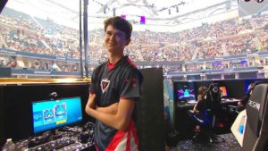 Un chaval de 16 años gana el primer torneo de Fortnite, se va a casa con 3 millones de dólares