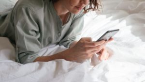 Efectos negativos de usar mucho las redes sociales