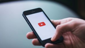 YouTube makes it easier to subscribe to channels you love