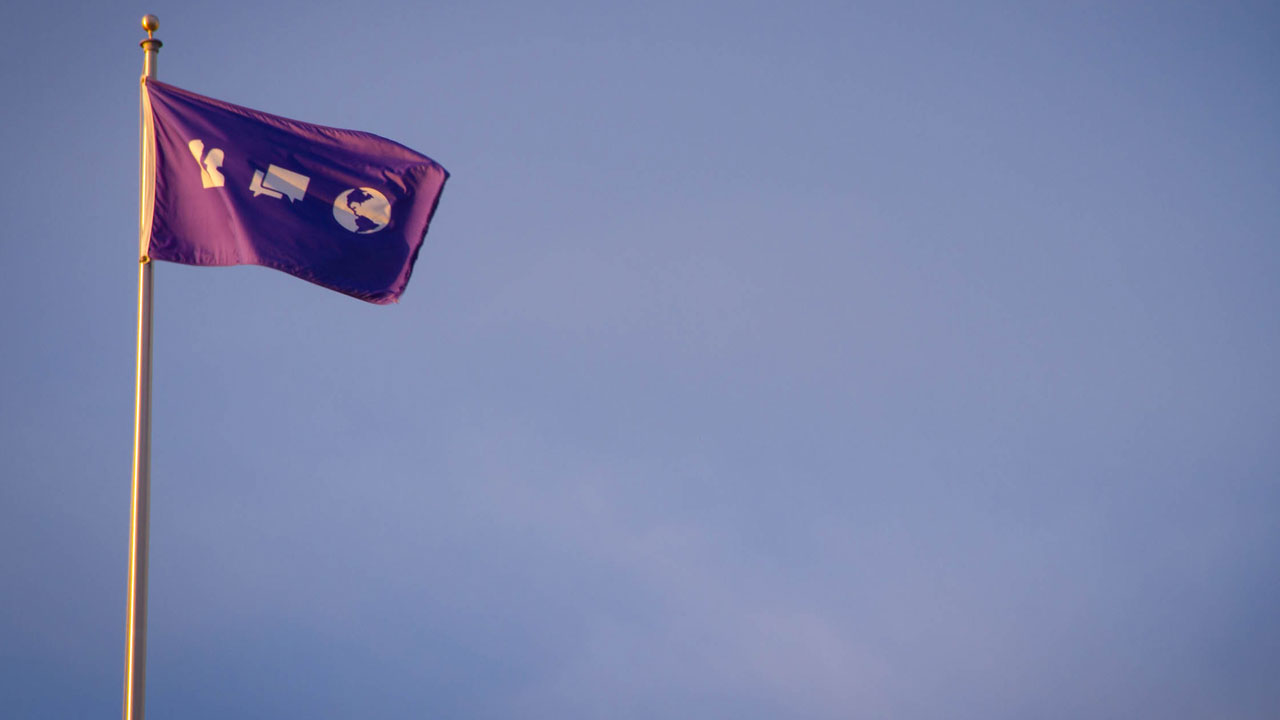 Artikel afbeelding: Facebook toont nieuw desi…