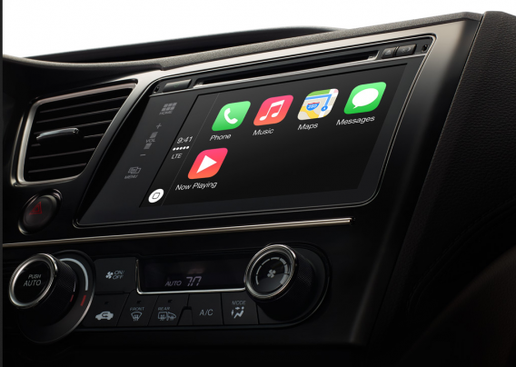 Apple CarPlay integra o iPhone ao painel do carro