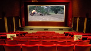 Saiba qual filme está em cartaz na sua cidade em poucos segundos